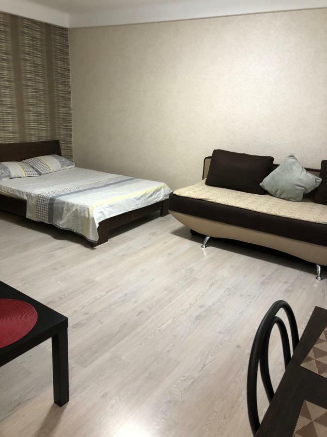 1 Ком. Кв Студио В Центре Запорожья Zaporizhia Dış mekan fotoğraf